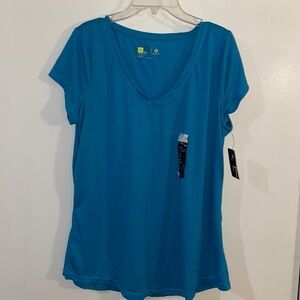 New Xersion y shirt size M Fresh Blue